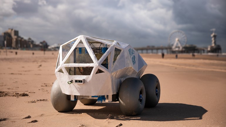 BeachBot image 3