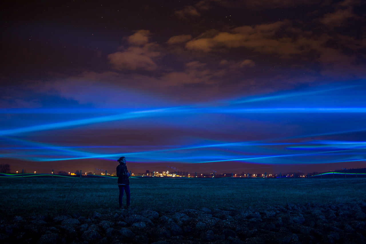 Waterlicht — виртуальное наводнение, или LED-инсталляция от Даана Розгарда
