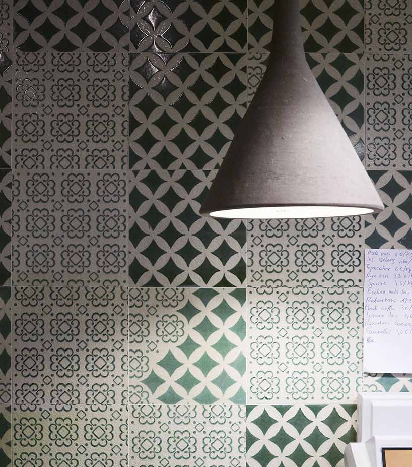 Archea Associates & Tagina Ceramiche D'Arte перемоделировали рынок Сан-Лоренцо во Флоренции