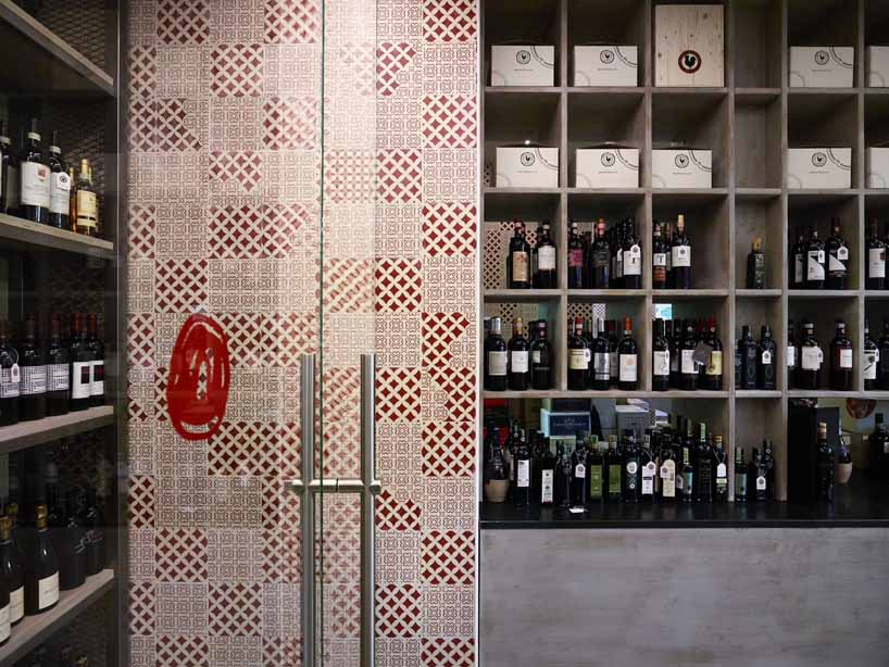 Archea Associates & Tagina Ceramiche D'Arte перемоделировали рынок Сан-Лоренцо во Флоренции