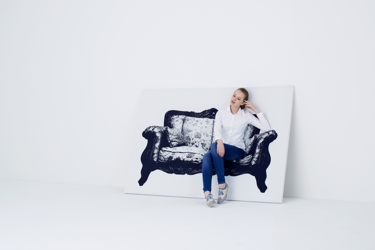 Иллюзорные кресла Canvas от дизайн-студии YOY