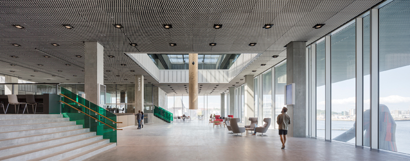 В Schmidt Hammer Lassen объяснили важность здания многоугольной библиотеки в Дании