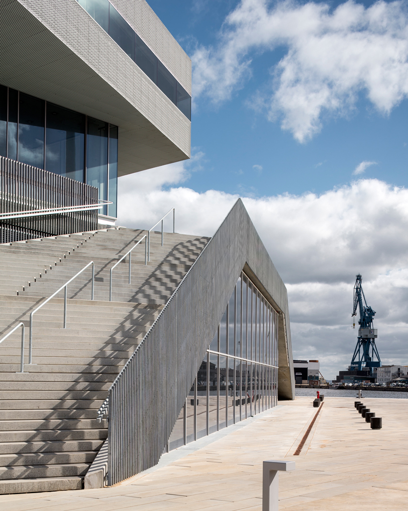 В Schmidt Hammer Lassen объяснили важность здания многоугольной библиотеки в Дании
