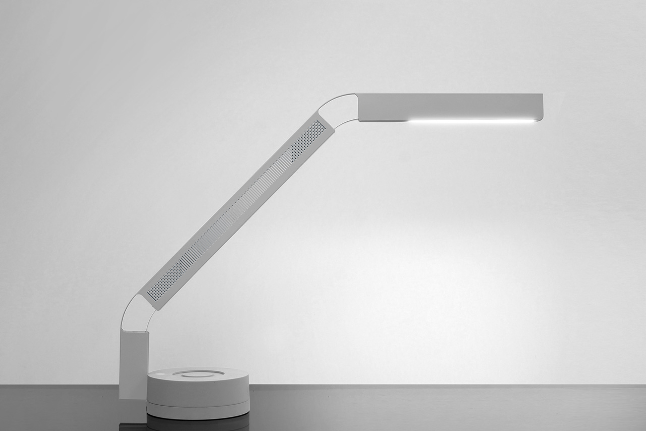 Fade Task Light – лампа без движущихся частей, имитирующая закаты