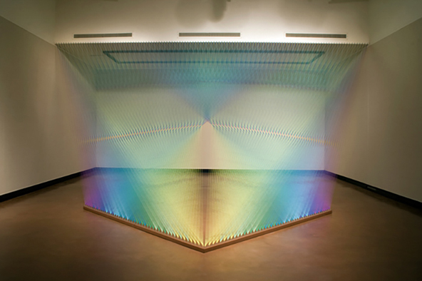 Радужное сплетение нитей Gabriel Dawe