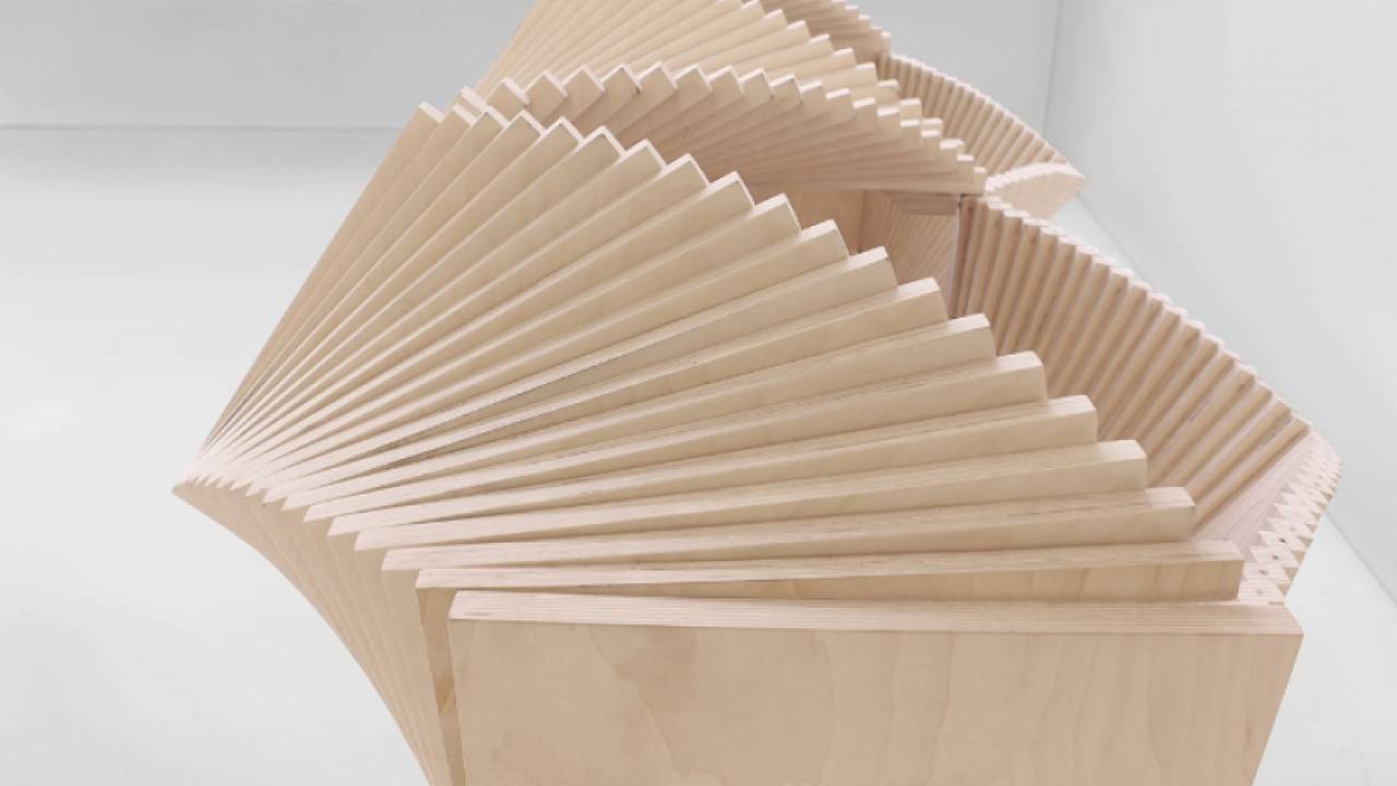 Wave Cabinet - шкаф-трансформер от художника Себастьяна Эрразуриса (Sebastian ErraZuriz)