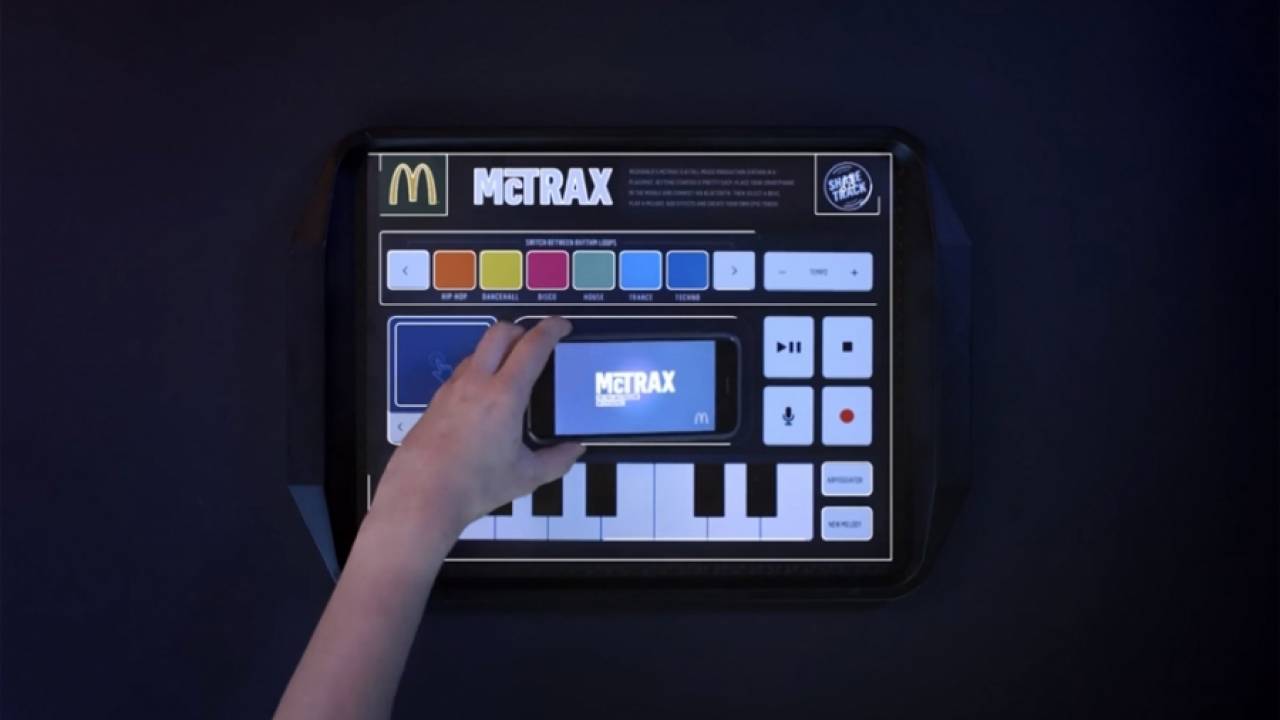 Бумажные салфетки McDonald’s позволяющие записывать музыку