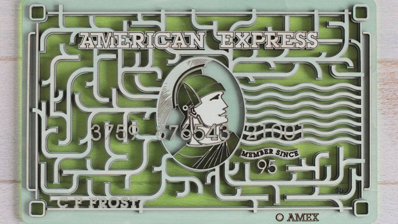 Карты American Express от дизайнера Vincent Viriot