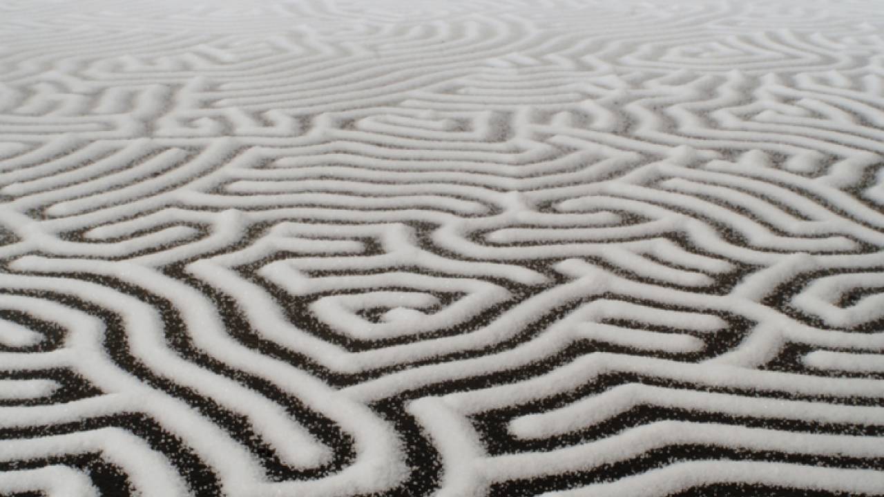 Потрясающие инсталляции из соли от Motoi Yamamoto
