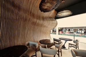 Креативный интерьер кофейни Don Cafe House в Приштине